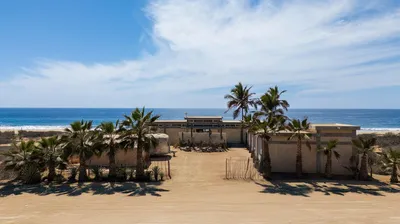Salty's Beach House — House for sale in Pacific Coast