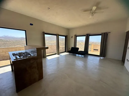 Casita 1 - open plan living area