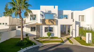 House Santa Barbara 3 Calle Balsa — House for sale in Cabo San Lucas
