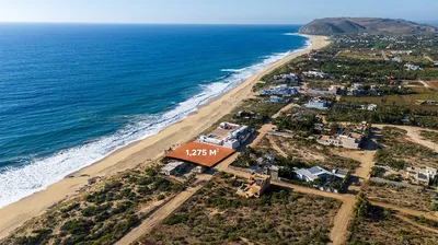 Beachfront 367 — Land for sale in Pacific Coast