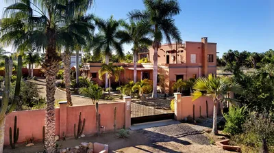 Hacienda Los Olivos Los Jardines — House for sale in Pacific Coast