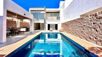 Casa Marina Sn Río Nilo Esquina Piramide — House for sale in La Paz