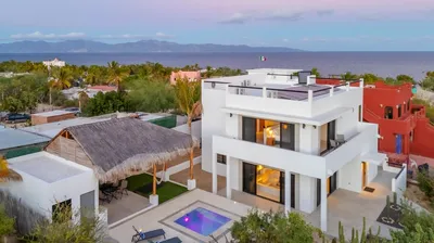 Casa Pitaya-El Teso Beachside Isla San Martin — House for sale in La Paz
