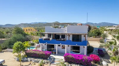 Casa Las Estrellas Esmeralda — House for sale in East Cape
