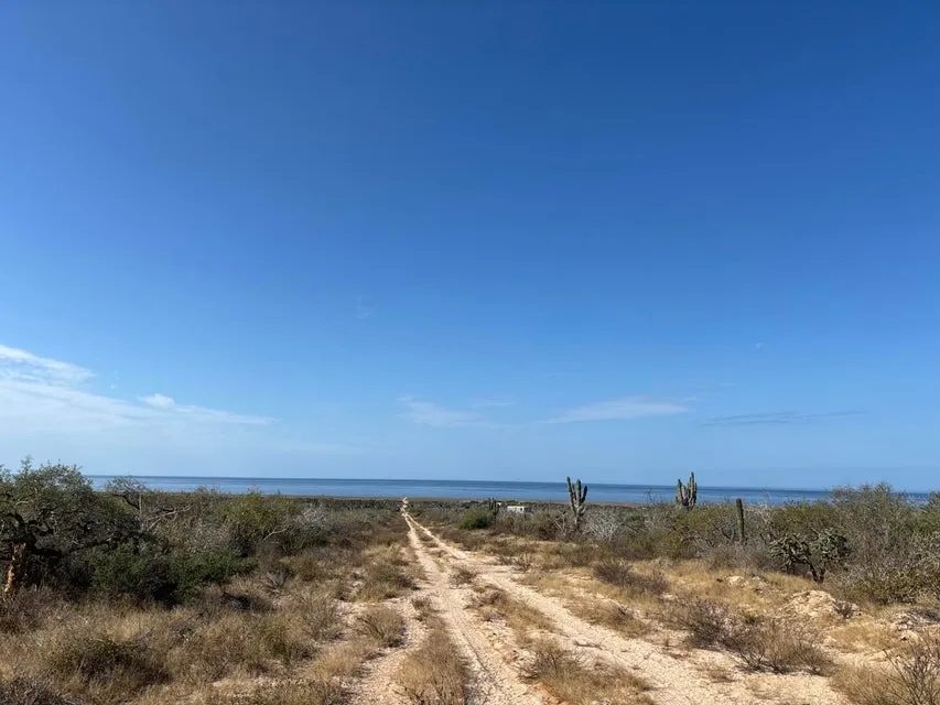 Agua Blanca Lote 4, Mza K/11 Camino De La Tintorera — Land for sale in Pacific Coast