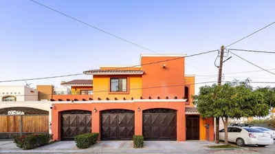 Casa De Las Rosas 320 De Las Rosas — House for sale in La Paz