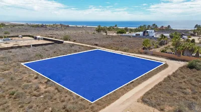 Ocean Side Lot — Land for sale in Pacific Coast