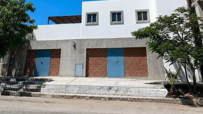 Edificio Los Santos Santos Degollado — Commercial for sale in La Paz