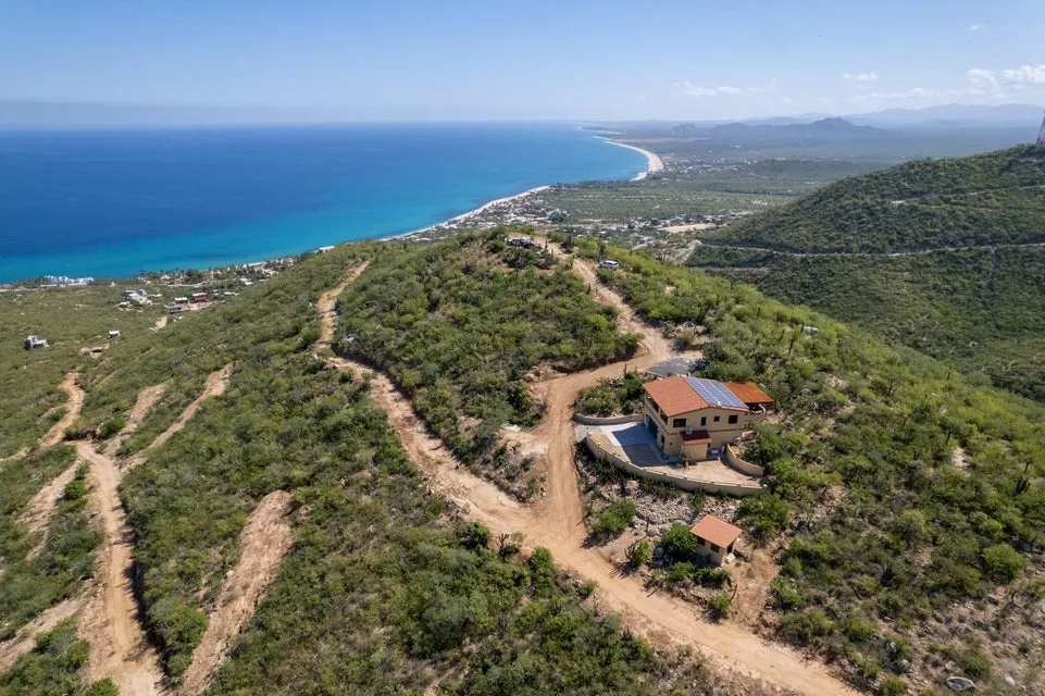 Highest Point On East Cape, The Hill Retreat — House for sale in East Cape