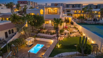 Hacienda De Cortes 16 — House for sale in Cabo San Lucas
