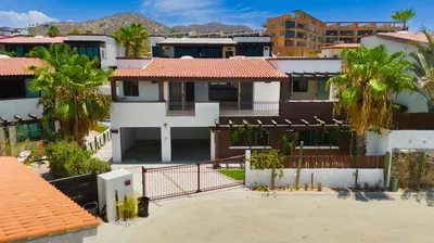 Ciruelos 8 — House for sale in Cabo San Lucas