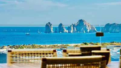 Ocean & Land's End Views Turnkey 2-Bedroom — Condo for sale in Cabo San Lucas