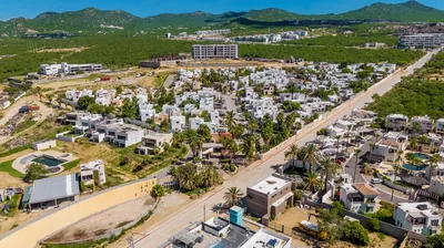 La Cima Casa 14 Cluster 4 4/14 Camino Al Tezal — House for sale in Cabo San Lucas