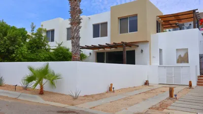 Los Tules Residencial 71 Circuito Los Tules — House for sale in San José del Cabo