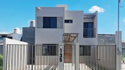 Casa Universidad 135 Cristobal Colon — House for sale in La Paz