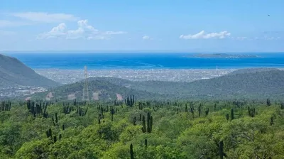 Fraccion A, Lote 0395 S/N Km 10 Carretera A Los Planes — Land for sale in La Paz
