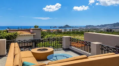 Ventanas 115 Las Estrellas — Casa en venta en Cabo San Lucas