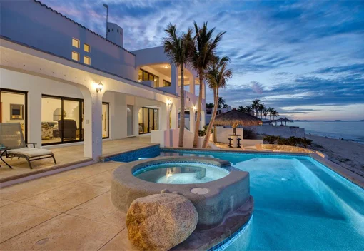 Luxury real estate in Baja California Sur
